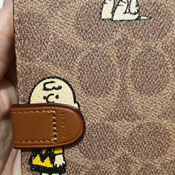 Peanuts Character Brown Notebook Cover - Picture 3 of 7